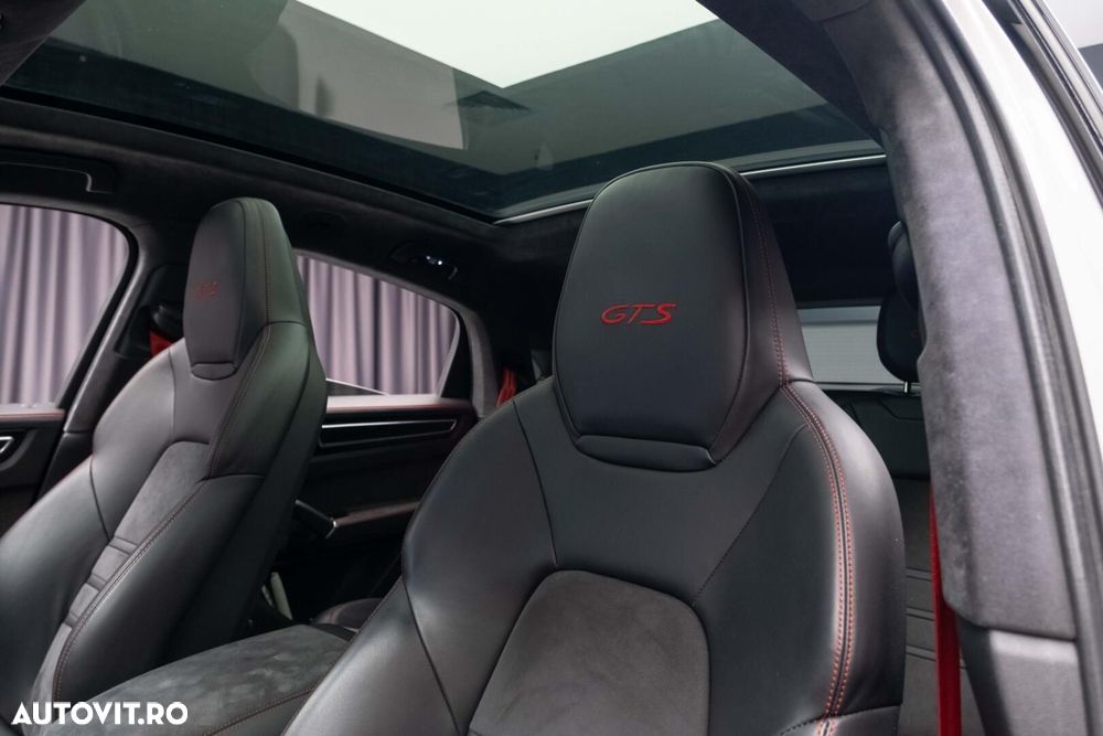 Porsche Cayenne Coupe - 25