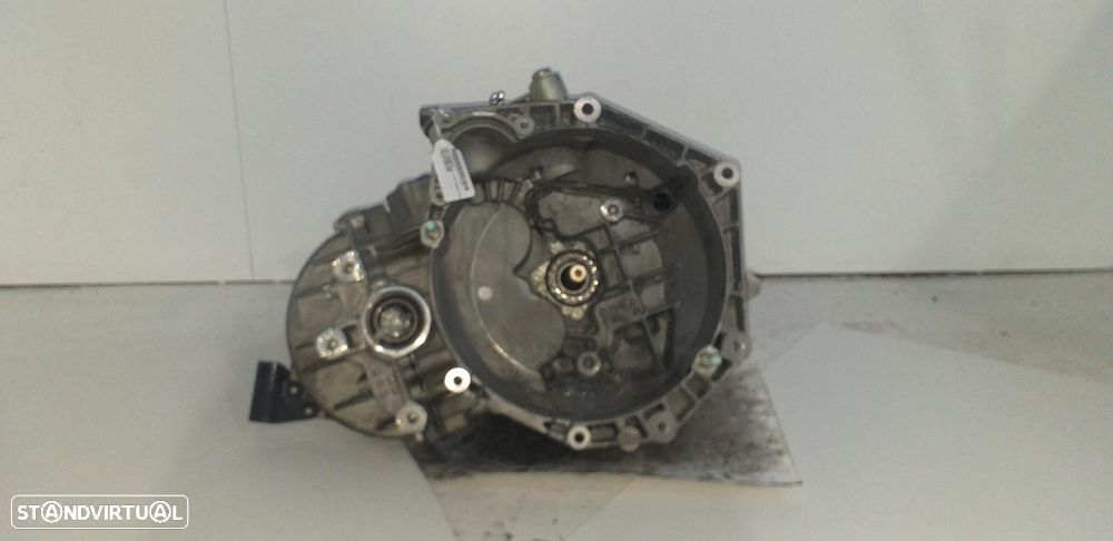 CAIXA DE VELOCIDADES FIAT CROMA 194 - 1