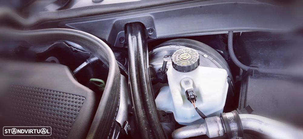 Mercedes-Benz E 250 BlueTEC 4Matic 7G-TRONIC Avantgarde - 49