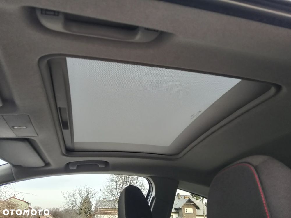 Opel Corsa 1.6 Turbo Color Race - 26