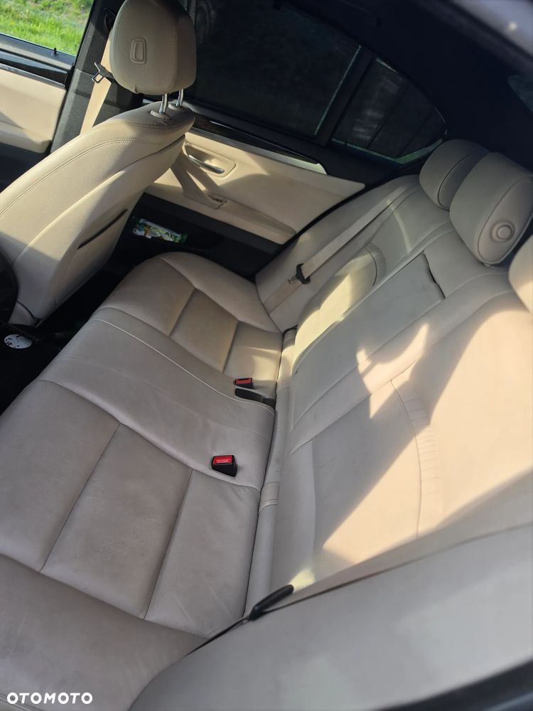 BMW Seria 5 - 8