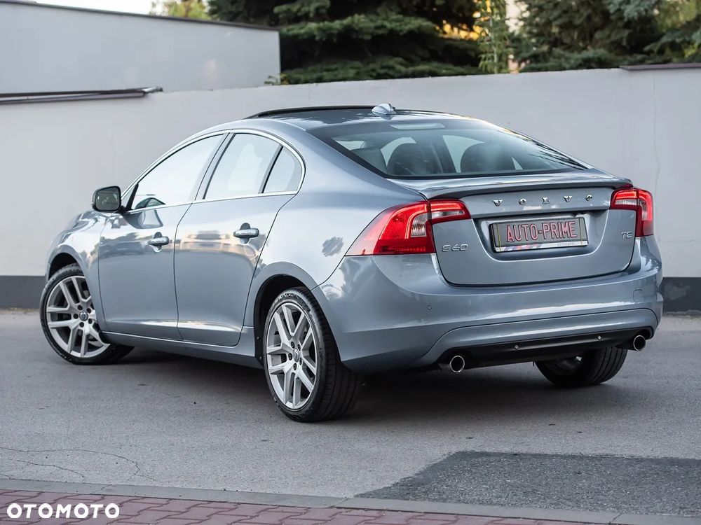 Volvo S60 - 9