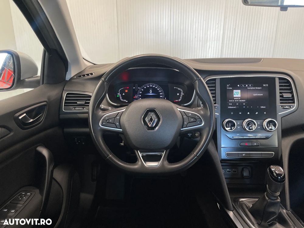 Renault Megane TCe 140 GPF Equilibre - 7