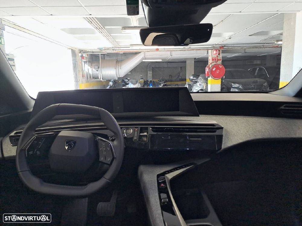 Peugeot 5008 1.2 Hybrid Allure e-DCS6 - 8