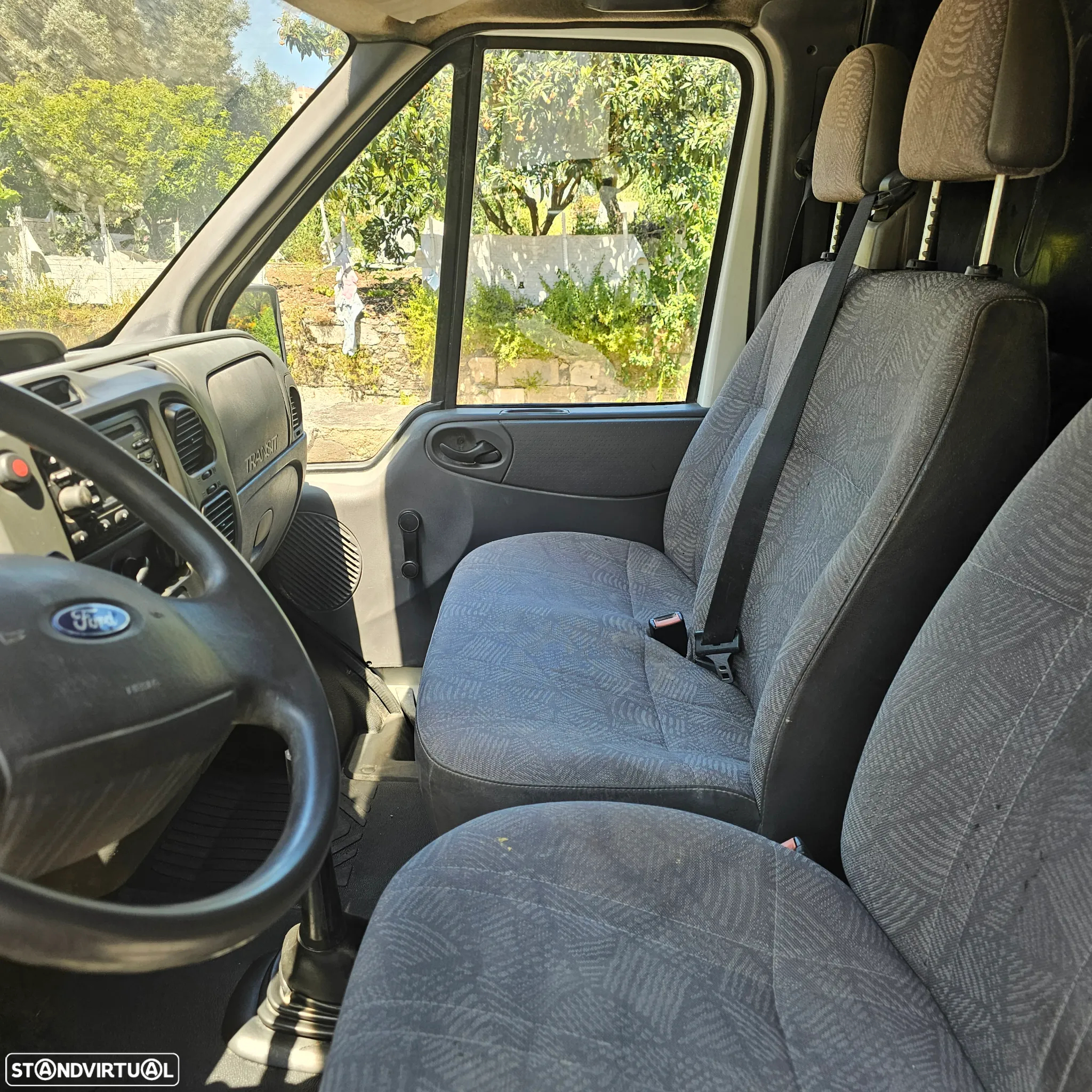 Ford Transit - 12