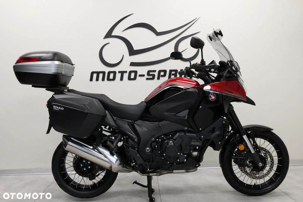 Honda VFR - 2