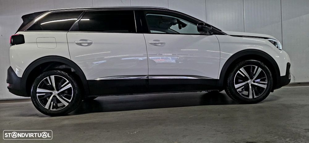 Peugeot 5008 1.2 PureTech Allure Pack - 21