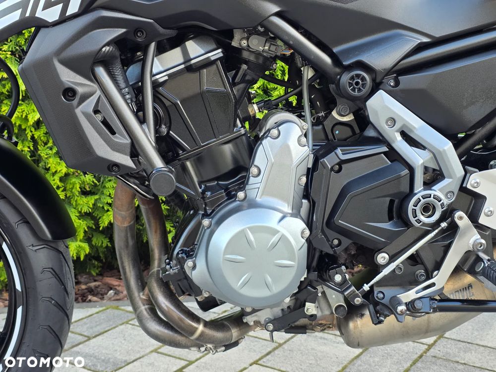 Kawasaki Z 650 - 22