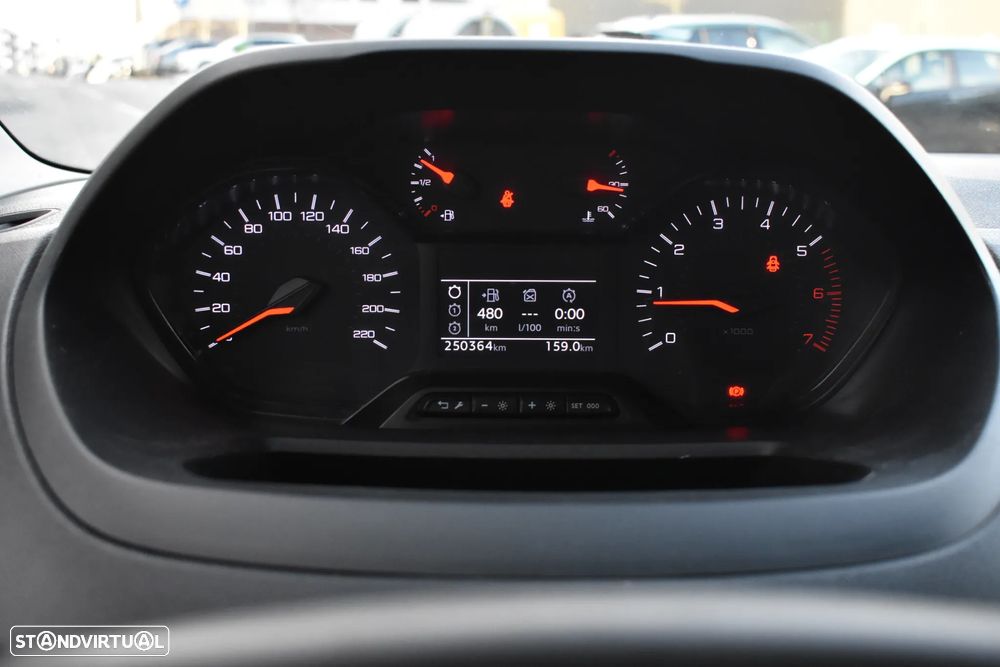 Peugeot Partner - 29