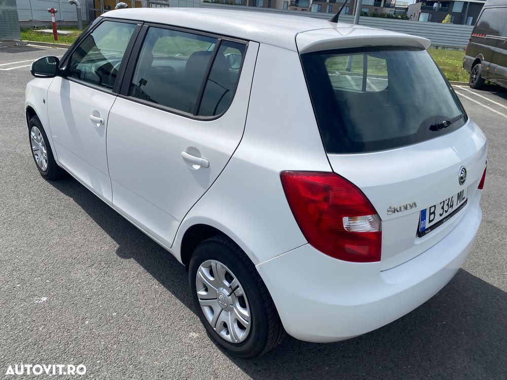 Skoda Fabia - 32