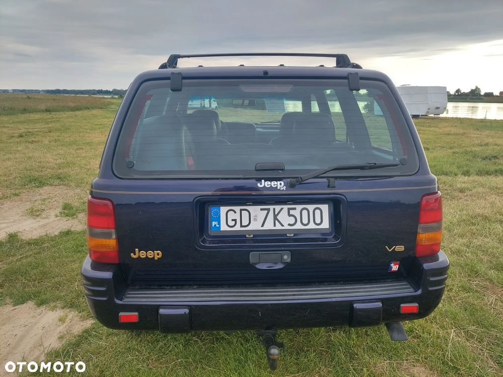 Jeep Grand Cherokee - 4