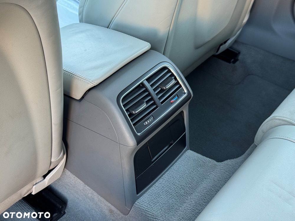 Audi A4 Avant 2.0 TDI Multitronic - 19