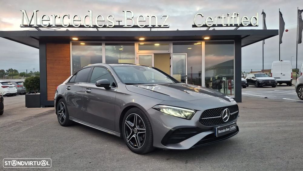 Mercedes-Benz A 200 Limousine AMG Line Aut. - 2