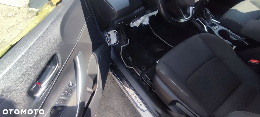 Toyota Corolla 1.8 - 31