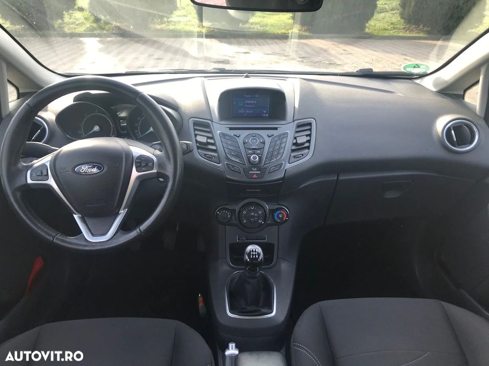 Ford Fiesta - 7