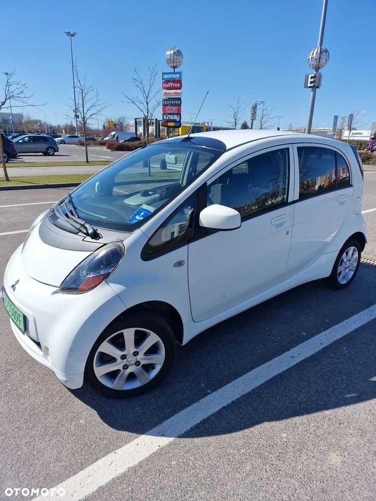 Mitsubishi i-MiEV Standard - 2