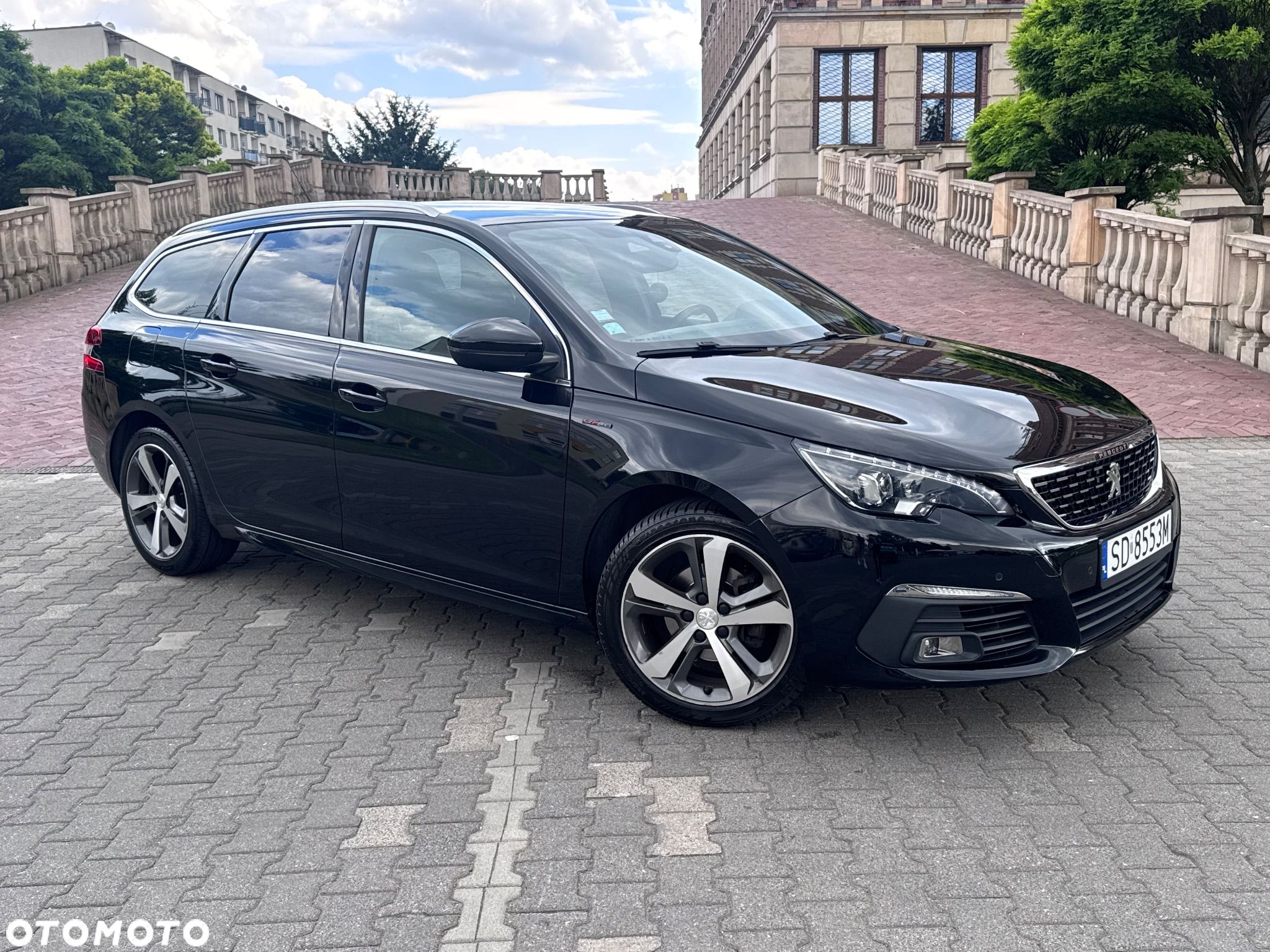 Peugeot 308 1.2 PureTech Allure S&S - 1