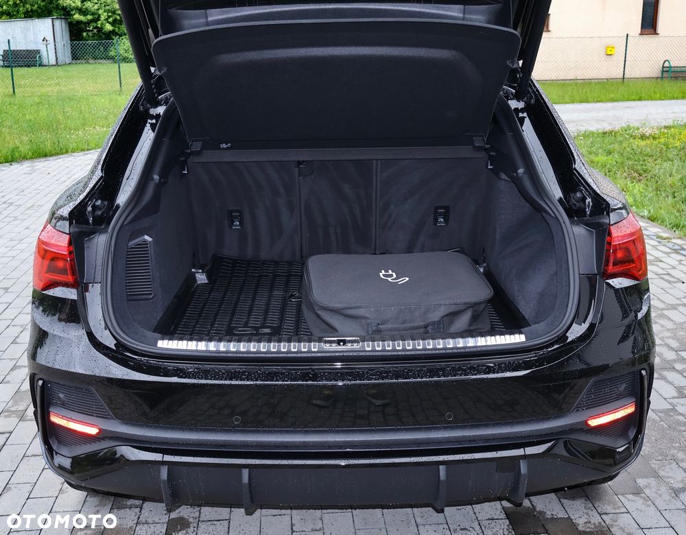 Audi Q3 Sportback 45 TFSIe S tronic S line - 27