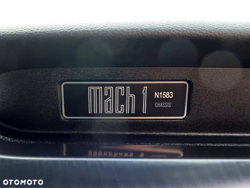 Ford Mustang 5.0 V8 Mach 1 - 21