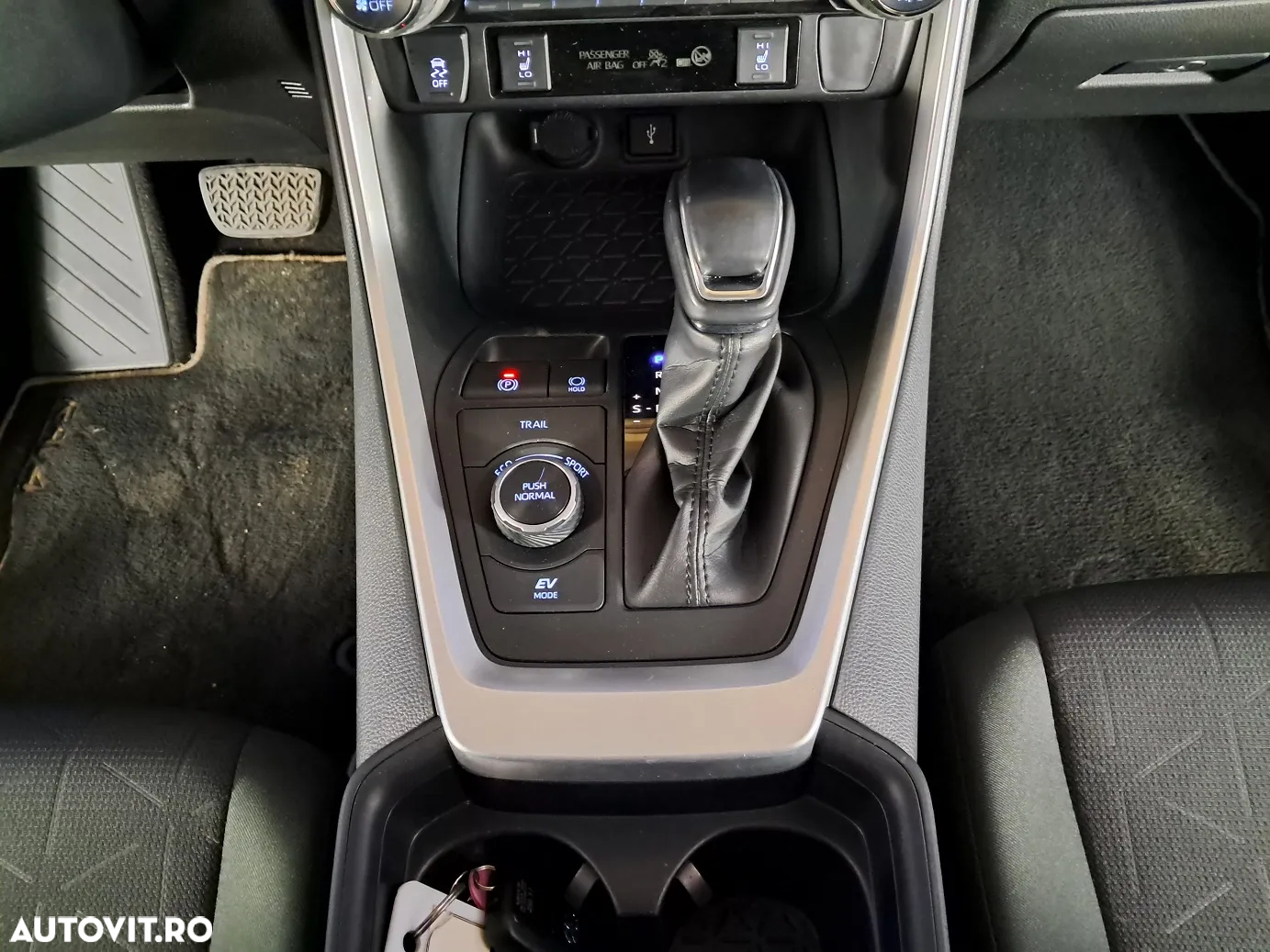 Toyota RAV4 - 17