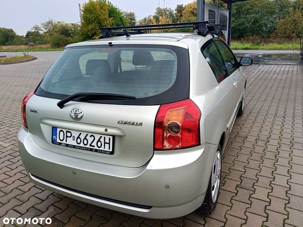Toyota Corolla - 6