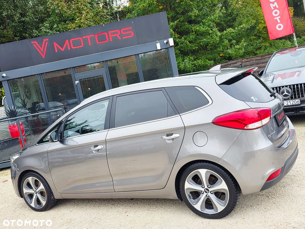 Kia Carens 1.7 CRDi XL 7os DCT - 33