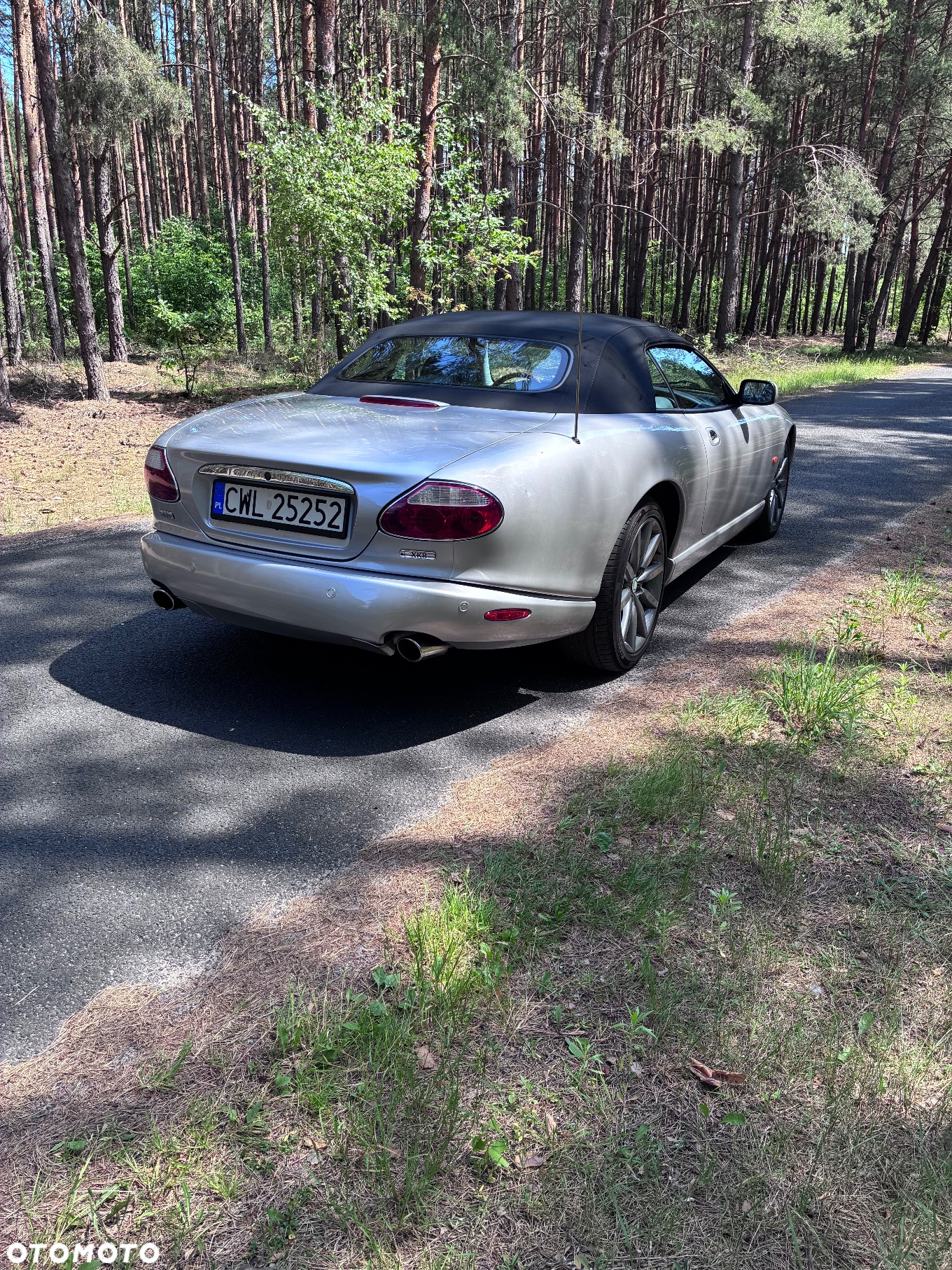 Jaguar XK8 Cabriolet - 4