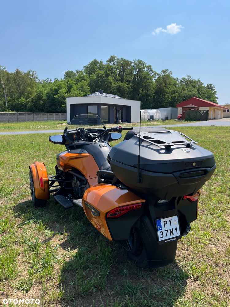 Can-Am Spyder - 7