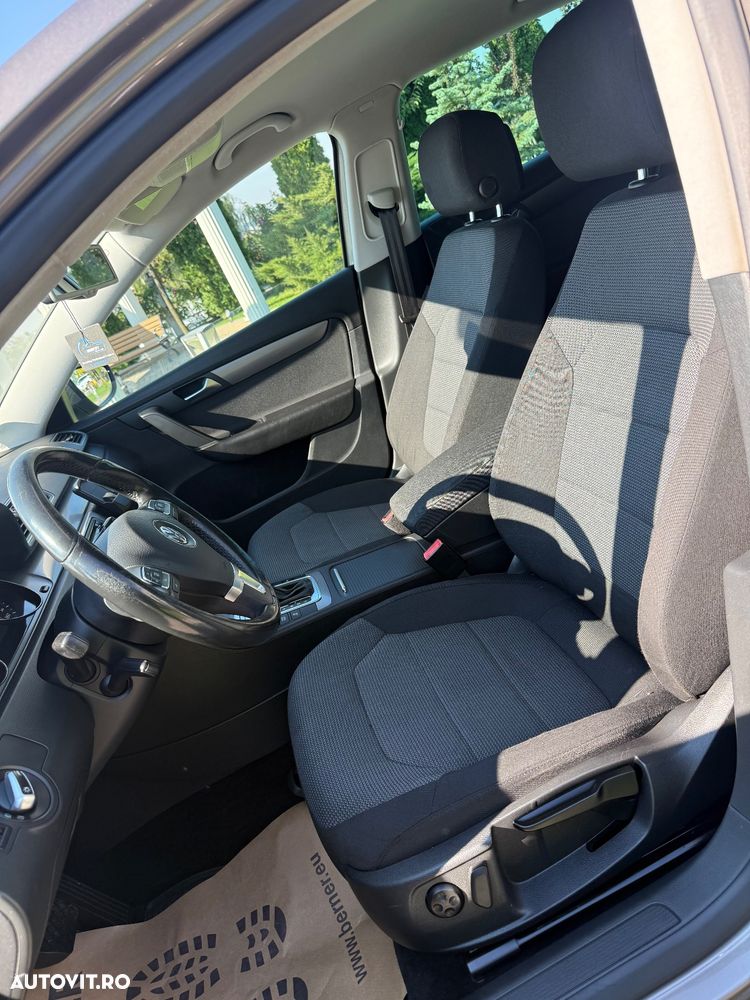 Volkswagen Passat Variant 2.0 TDI DSG BlueMotion Technology Exclusive - 11