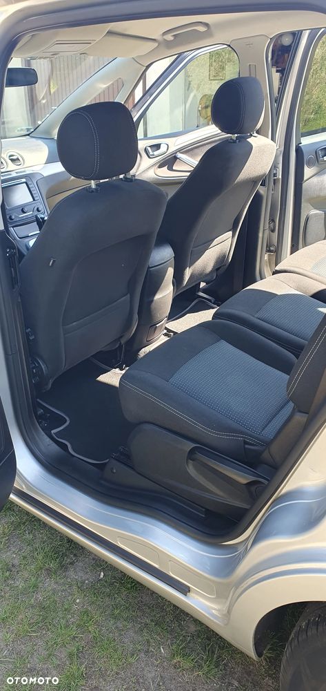 Ford S-Max 2.0 TDCi Trend - 4