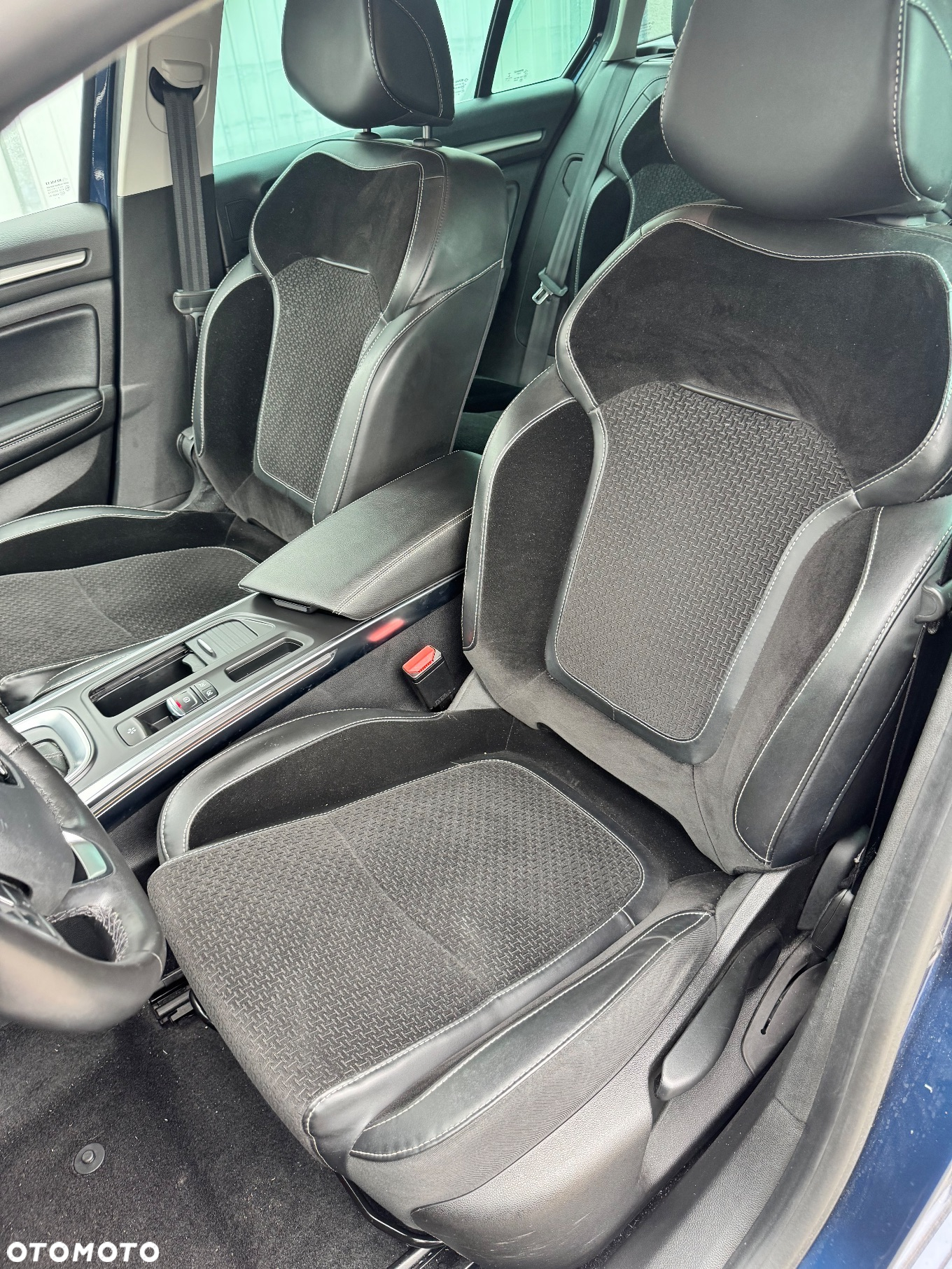 Renault Megane 1.2 16V TCe Limited EDC EU6 - 12