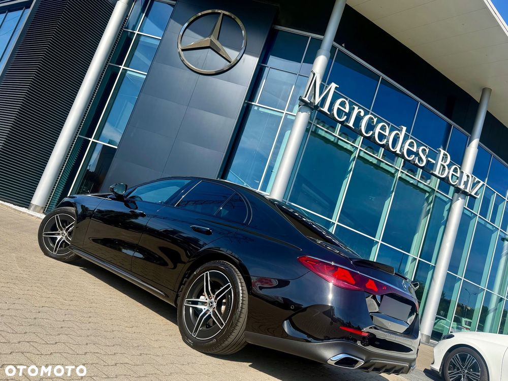 Mercedes-Benz Klasa E 220 d mHEV 4-Matic AMG 9G-Tronic - 30