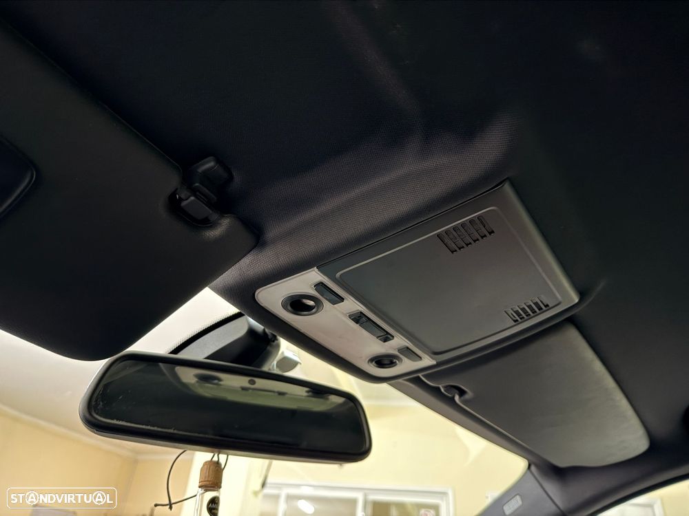 BMW 320 d Pack M - 21