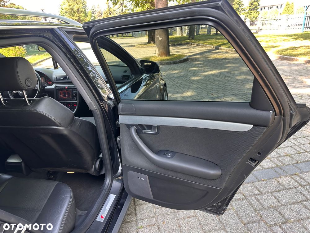 Audi A4 Avant - 23