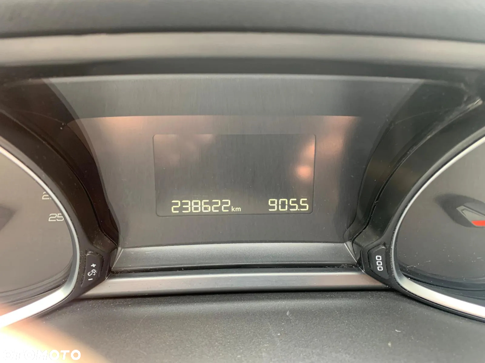 Peugeot 308 SW 1.5 BlueHDi Active S&S - 17