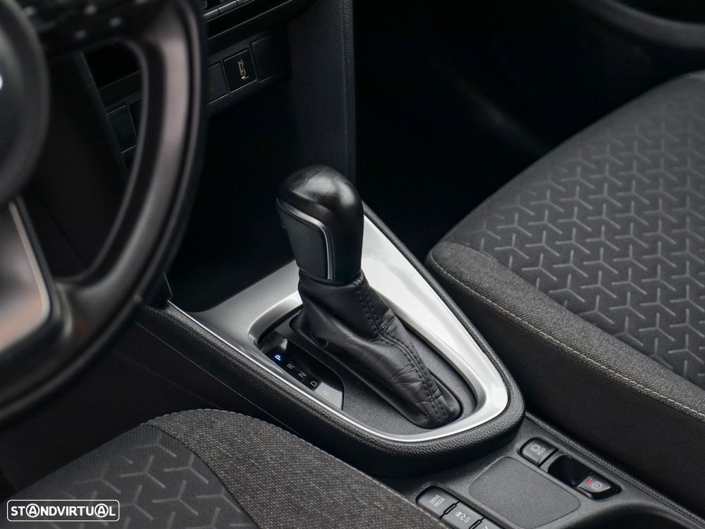 Toyota Yaris Cross 1.5 HDF Square Collection - 31