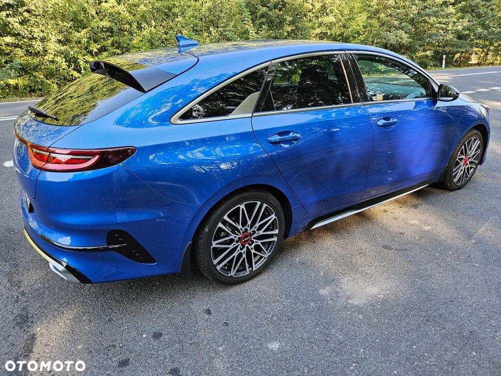 Kia ProCeed - 14