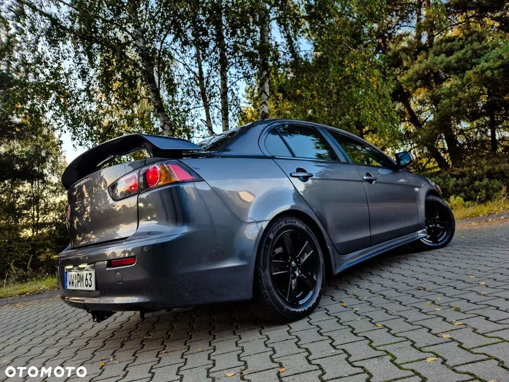Mitsubishi Lancer - 19