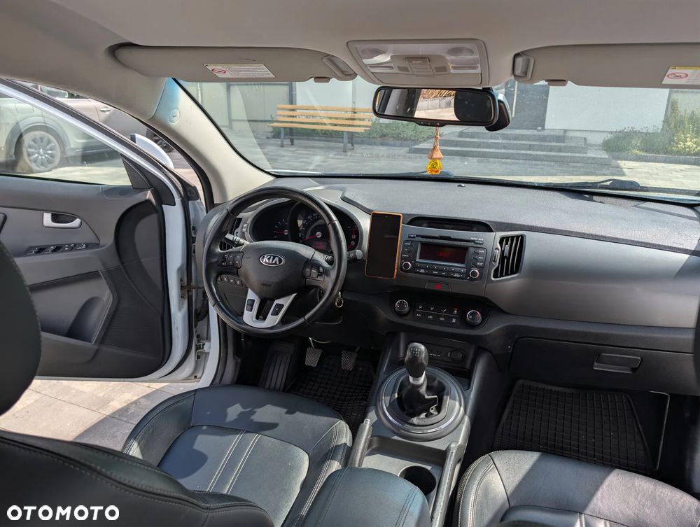 Kia Sportage - 14