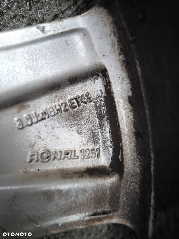 FELGA ALUMINIOWA AUDI A3 A4 A6 VW SKODA 8.0J R18 ET43 8E0601025AK Z*26* K - 7
