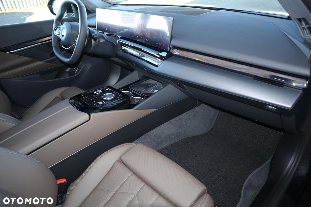 BMW Seria 5 - 15