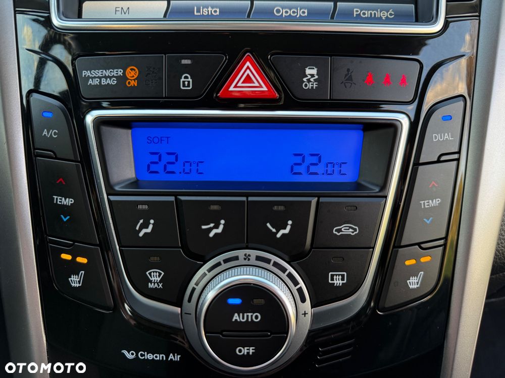 Hyundai i30 1.4 Fifa World Cup Edition - 27