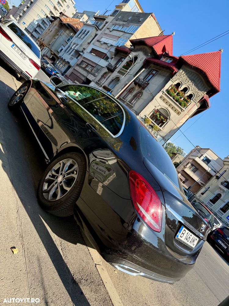 Mercedes-Benz C - 3