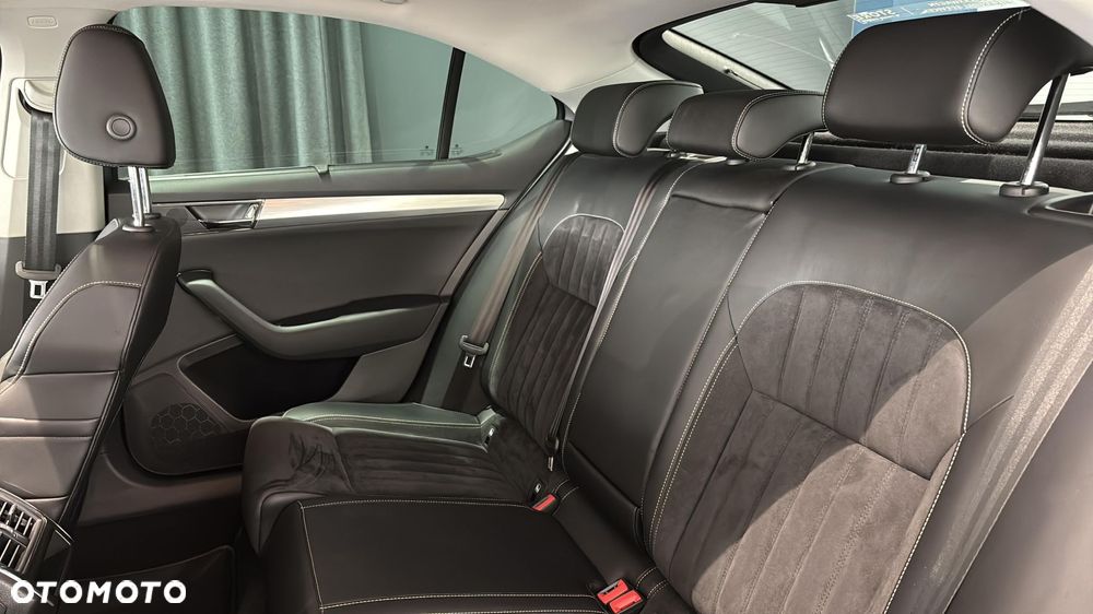Skoda Superb 1.5 TSI Ambition DSG - 16