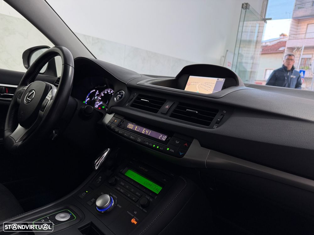 Lexus CT 200h Business - 31