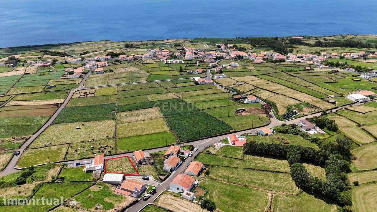 Terreno urbanizável nas Doze Ribeiras – Um Refúgio em Plena Natureza - Grande imagem: 4/8