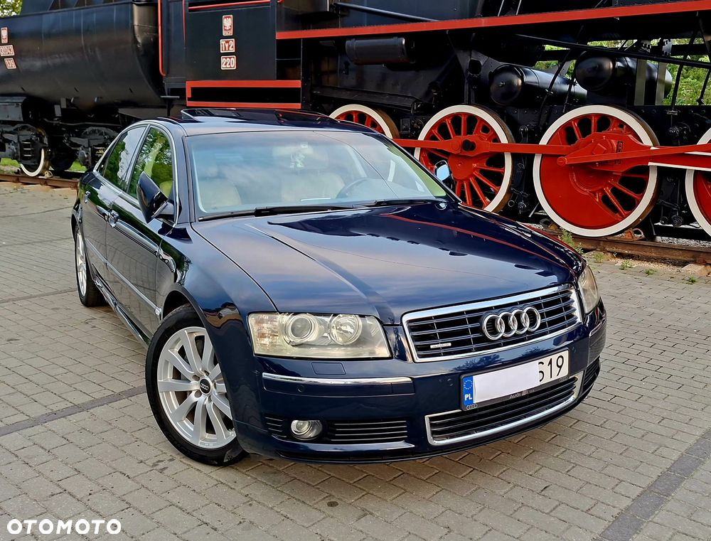 Audi A8 4.2 Quattro - 28