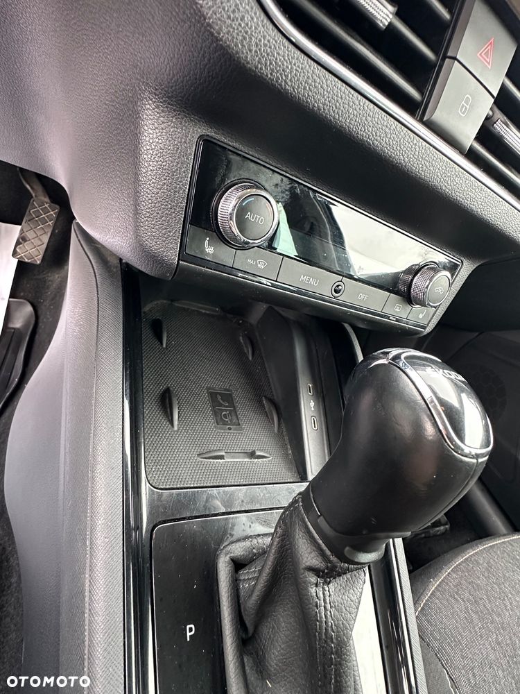 Skoda Kamiq 1.0 TSI Style DSG - 12