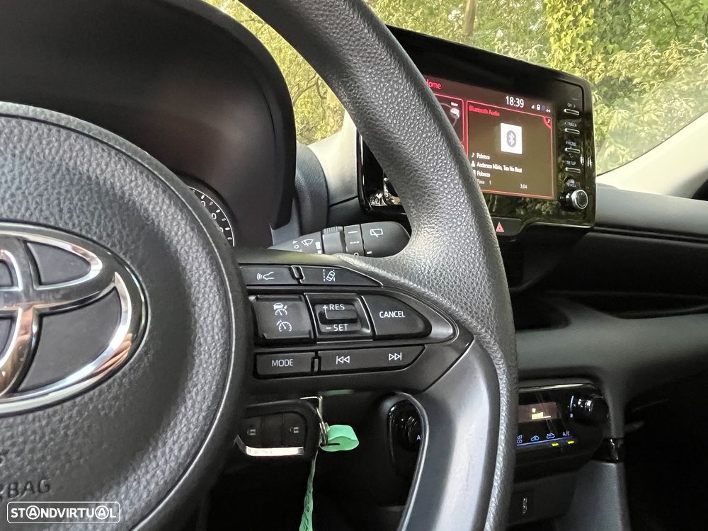 Toyota Yaris 1.5 HDF Comfort Plus - 30