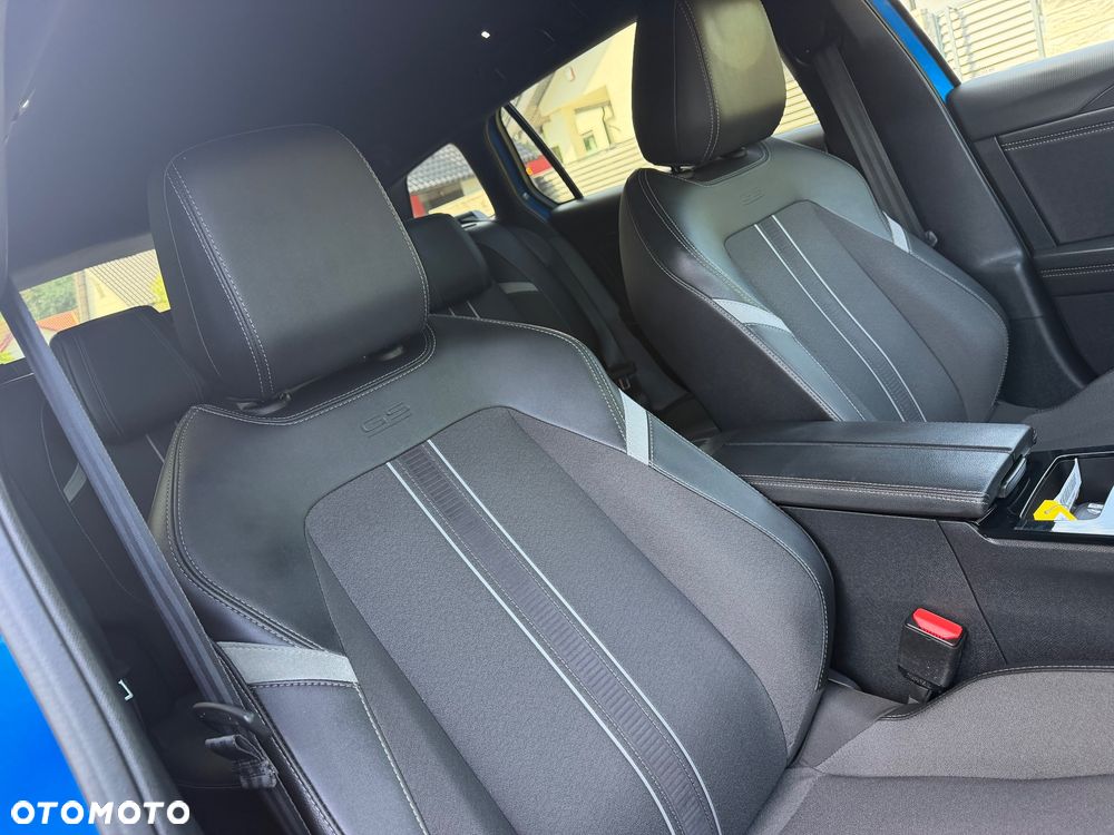 Opel Astra 1.2 T GS Line S&S - 30